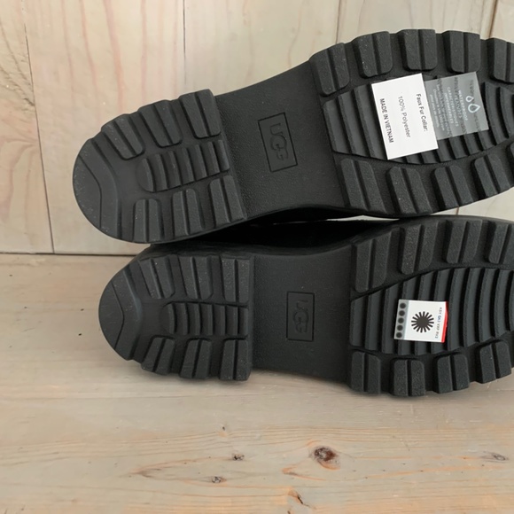 UGG CZERIESA PANTHER BLACK MOTO BOOTS NEW - Picture 6 of 7